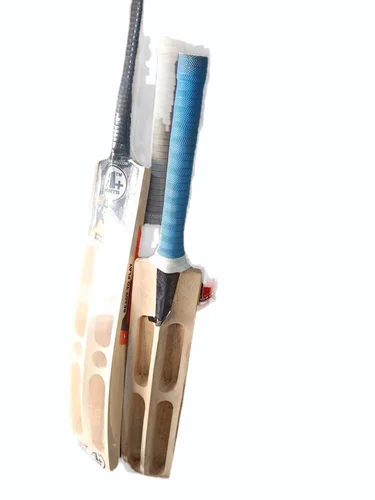 Cricket bat